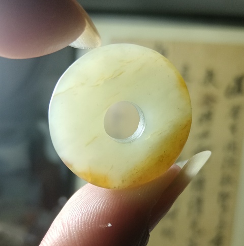古玩玉器和田玉雕“平安扣”拍賣，當前價格888元