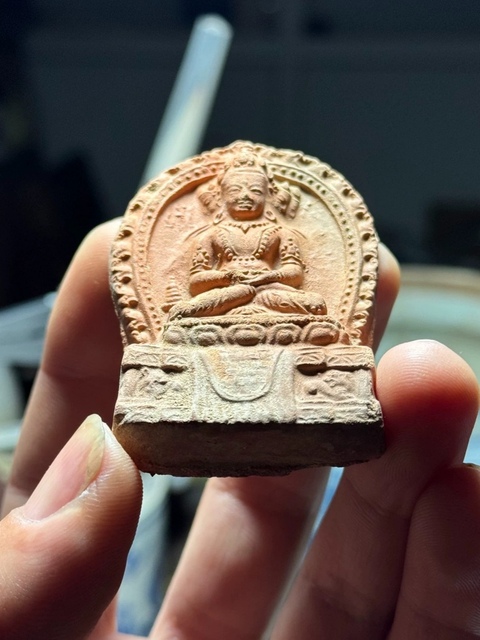 古玩雜項(xiàng)明清.大日如來佛擦擦拍賣,當(dāng)前價(jià)格0元