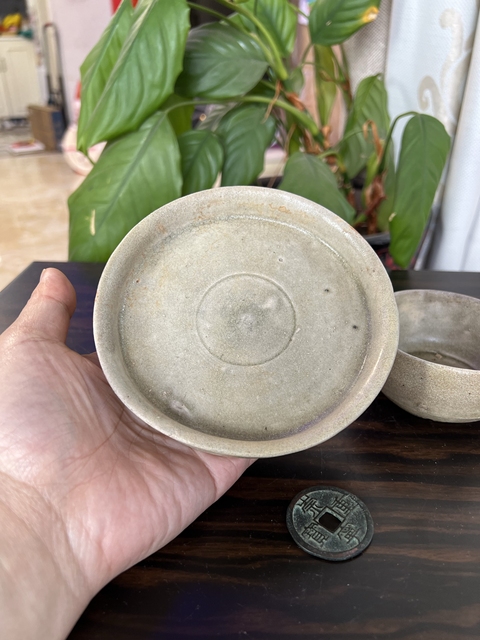 古玩陶瓷魏晉南北朝越窯青瓷杯和托拍賣,當前價格8000元