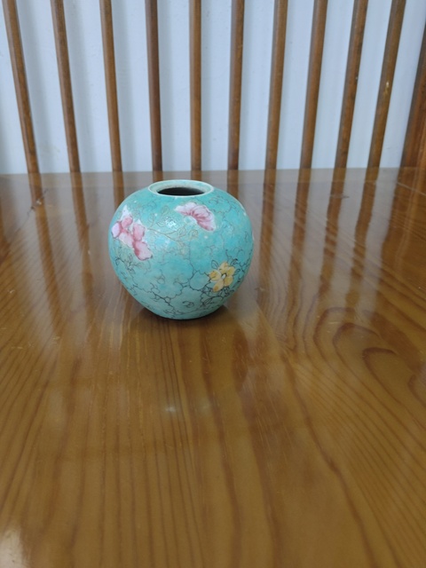 古玩陶瓷松石綠粉彩花卉紋罐拍賣,當前價格3000元