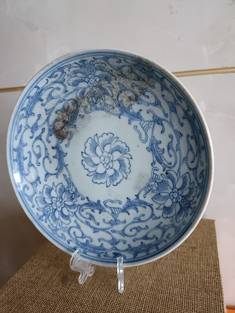 古玩陶瓷乾隆本朝款淡描青花賞盤拍賣,當前價格1980元