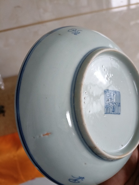 古玩陶瓷乾隆本朝款淡描青花賞盤拍賣,當前價格1980元
