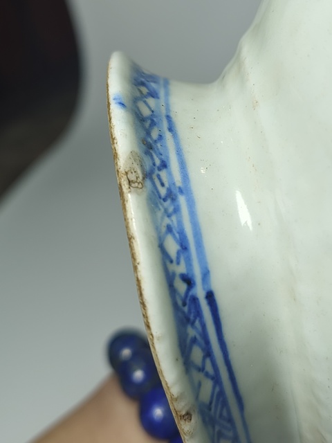 古玩陶瓷乾隆青花山水紋奶壺拍賣，當(dāng)前價格980元