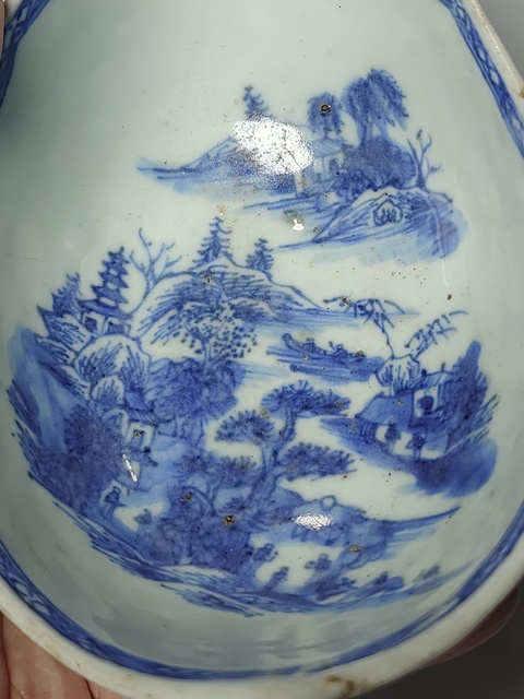 古玩陶瓷乾隆青花山水紋奶壺拍賣，當(dāng)前價格980元