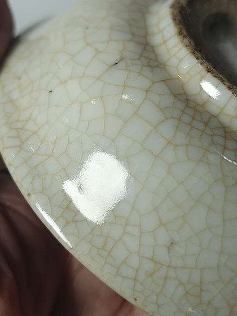 古玩陶瓷明晚期哥釉青花萊菔紋深腹盤拍賣，當前價格1300元