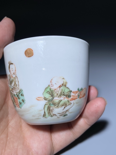 古玩陶瓷粉彩杯真品鑒賞圖