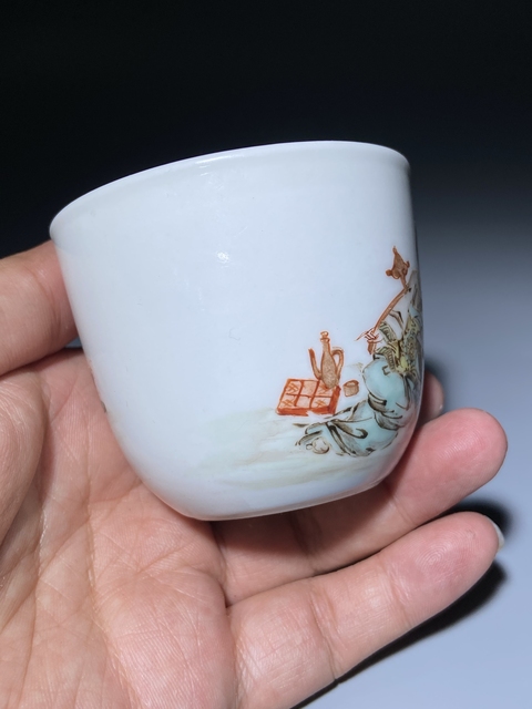 古玩陶瓷粉彩杯真品鑒賞圖