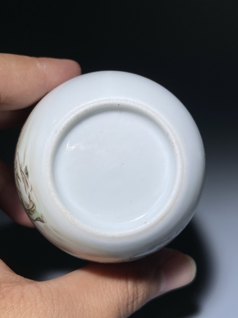 古玩陶瓷粉彩杯真品鑒賞圖
