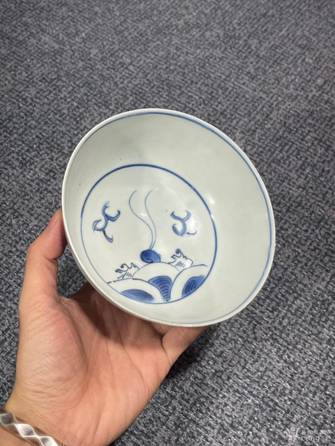 古玩陶瓷靑花龍紋碗真品鑒賞圖
