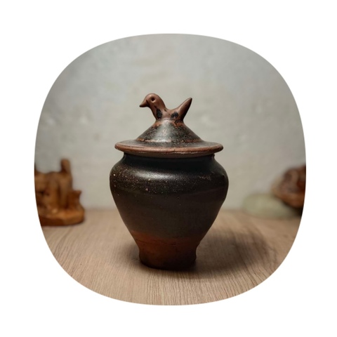 古玩陶瓷南宋.贛州窯飛鳥罐 (館藏級)拍賣，當前價格600元