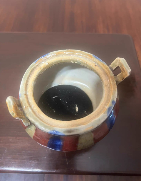 古玩陶瓷三陽開泰三足爐真品鑒賞圖