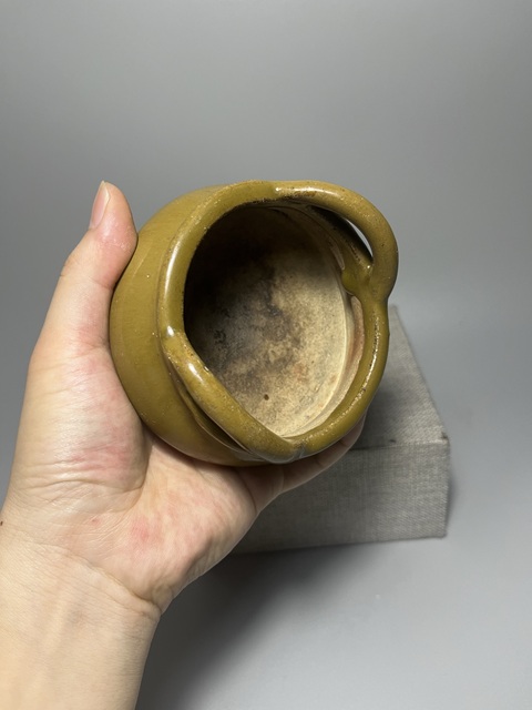 古玩陶瓷鱔魚黃三足鳳眼香爐拍賣,當前價格0元