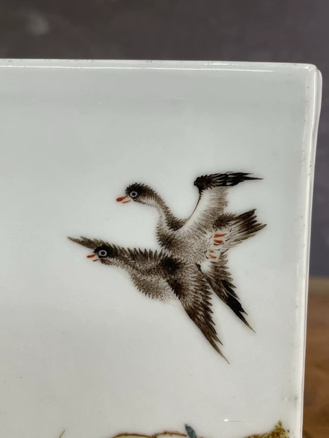 古玩陶瓷鄒文侯款淺絳彩花鳥紋四方筆筒拍賣,當前價格1858元