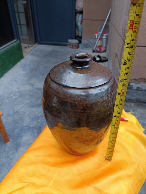 古玩陶瓷館藏級精品元末明初黑釉梅瓶(瓶中之王)拍賣，當前價格998元