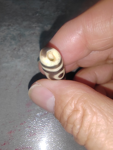 古玩玉器老料器天珠拍賣，當前價格999元