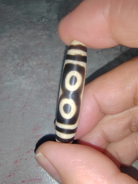 古玩玉器老料器天珠拍賣，當前價格999元