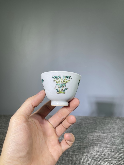 古玩陶瓷晚清.粉彩四君子‘梅蘭竹菊’圖仰鐘杯拍賣，當(dāng)前價(jià)格0元