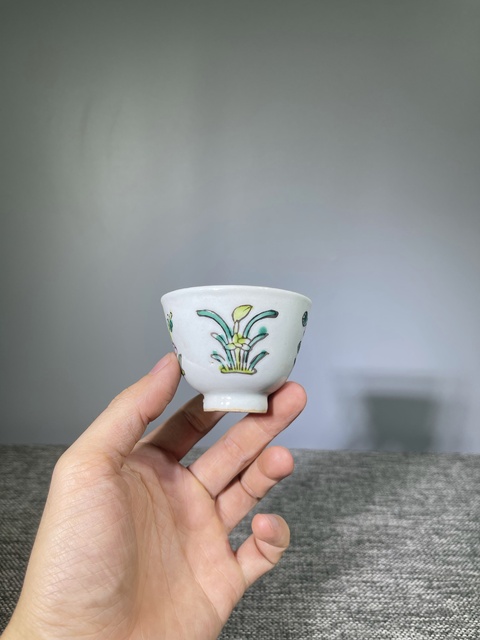 古玩陶瓷晚清.粉彩四君子‘梅蘭竹菊’圖仰鐘杯拍賣，當(dāng)前價(jià)格0元