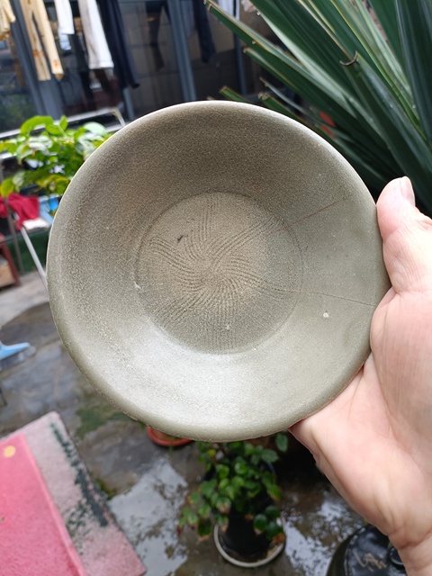 古玩陶瓷館藏級(jí)北宋龍泉青瓷刻花洗拍賣,當(dāng)前價(jià)格980元