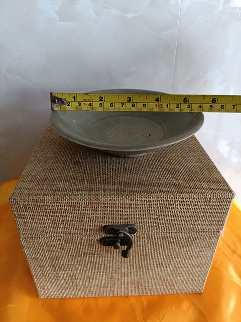 古玩陶瓷館藏級(jí)北宋龍泉青瓷刻花洗拍賣,當(dāng)前價(jià)格980元
