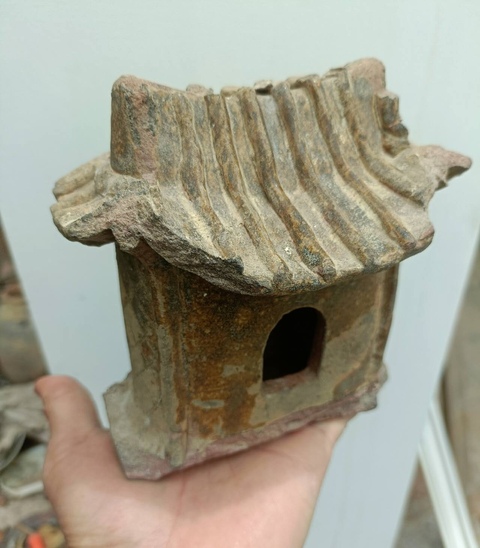 古玩陶瓷宣州窯褐釉瓷塑拍賣，當前價格3900元