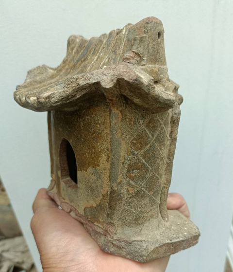 古玩陶瓷宣州窯褐釉瓷塑拍賣，當前價格3900元