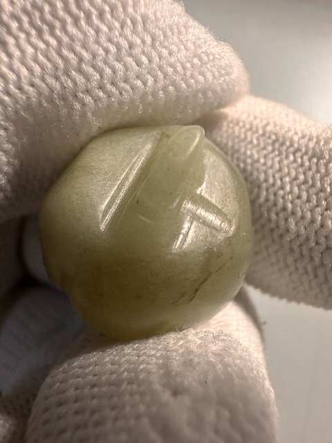 古玩玉器和田玉蓮花扣拍賣,當前價格100元