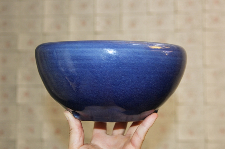 古玩陶瓷清中期?霽藍(lán)釉三乳足缽式香爐(全品)拍賣,當(dāng)前價(jià)格1888元