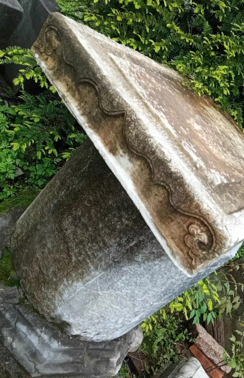 明.漢白玉大茶桌拍賣，當前價格25000元