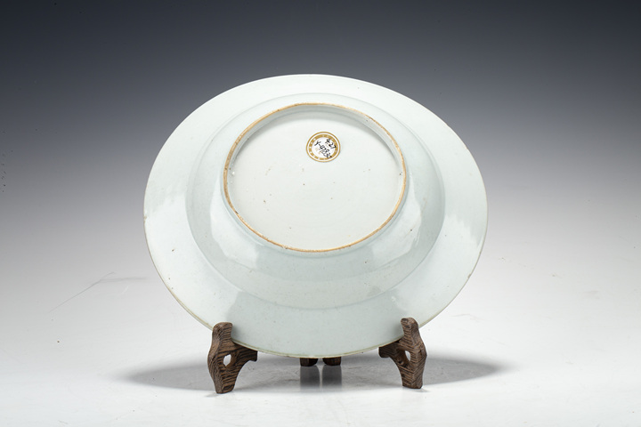 古玩陶瓷清康熙·青花五彩山水花卉紋折沿盤真品鑒賞圖
