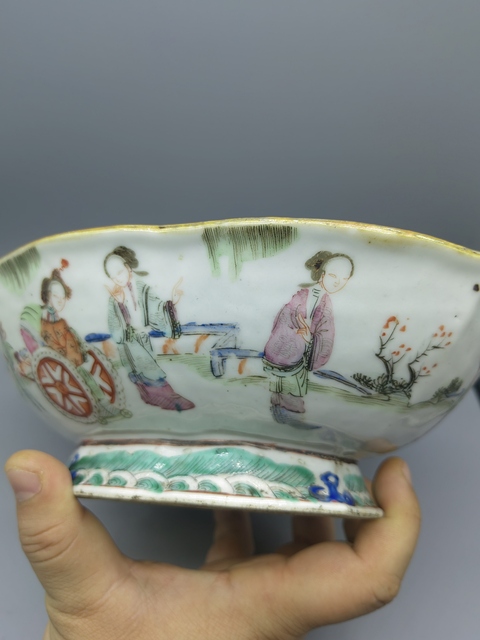 古玩陶瓷同治細路粉彩供盤拍賣，當前價格6888元
