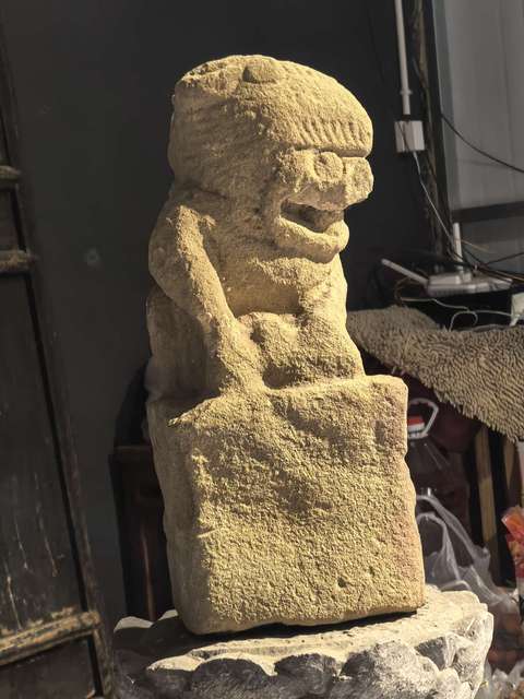 古玩雜項麻石獅子拍賣，當前價格9986元