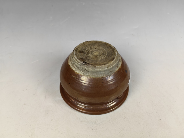 古玩陶瓷清乾隆紫金釉香爐真品鑒賞圖