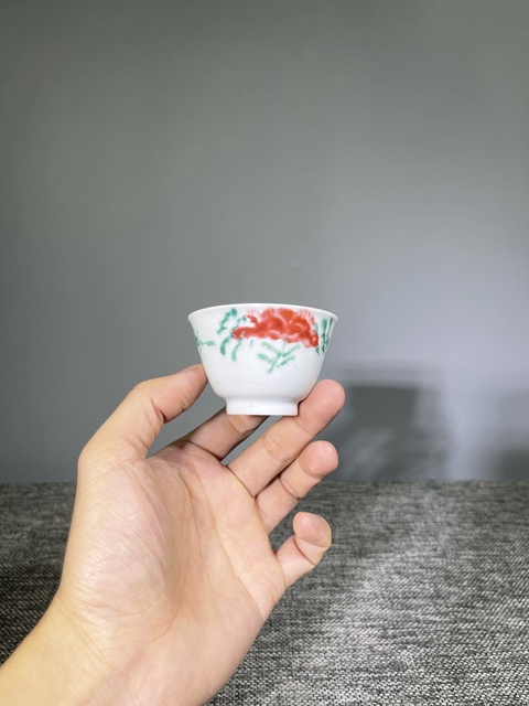 古玩陶瓷清代.粉彩花卉杯拍賣，當前價格0元