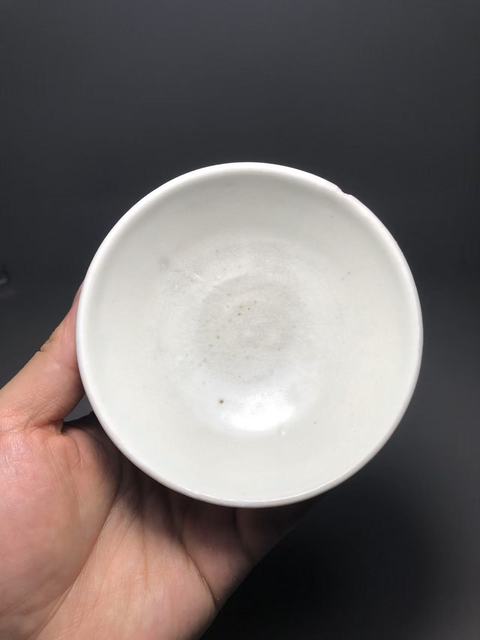 古玩陶瓷(五代十國)邢窯白釉唇口盞(名窯精品有不錯收藏)拍賣,當前價格0元