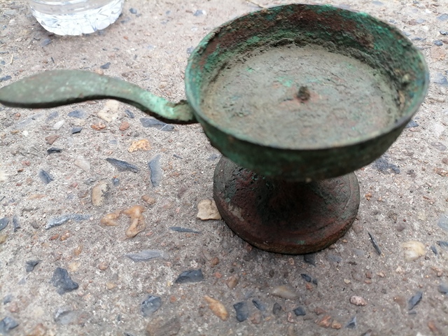 古玩銅器銅燈真品鑒賞圖