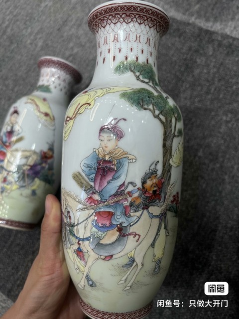 古玩陶瓷木蘭從軍粉彩人物瓶真品鑒賞圖