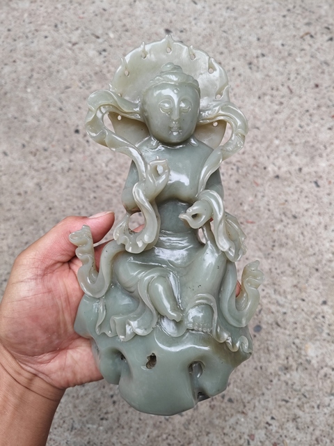 古玩玉器和田玉雕“觀音”擺件真品鑒賞圖