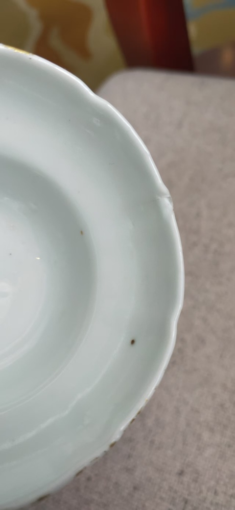 古玩陶瓷花卉紋杯真品鑒賞圖