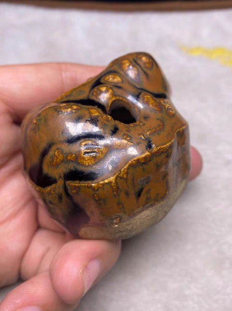 古玩陶瓷蛙型水注真品鑒賞圖