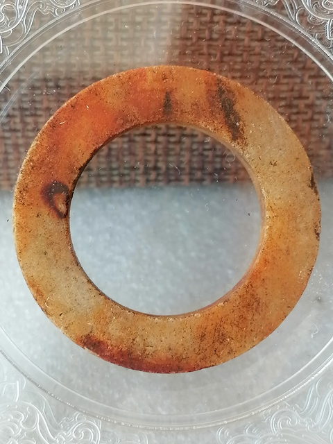 古玩玉器地方玉素紋環(huán)真品鑒賞圖