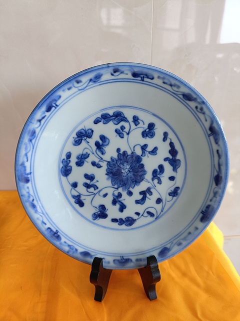 古玩陶瓷細路精品乾隆本朝款青花纏枝花卉賞盤(1對)拍賣,當前價格1980元