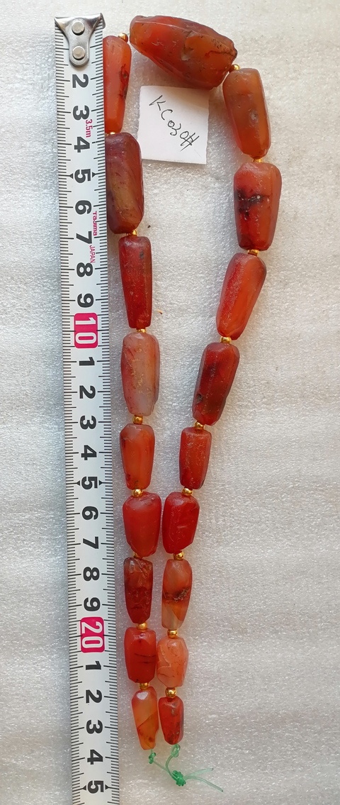 古玩玉器限量放漏天然紅瑪瑙多棱珠鏈一條拍賣,當前價格299元