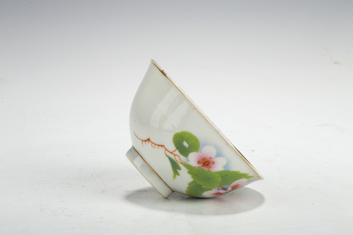 古玩陶瓷民國·刷花花卉紋茶圓真品鑒賞圖
