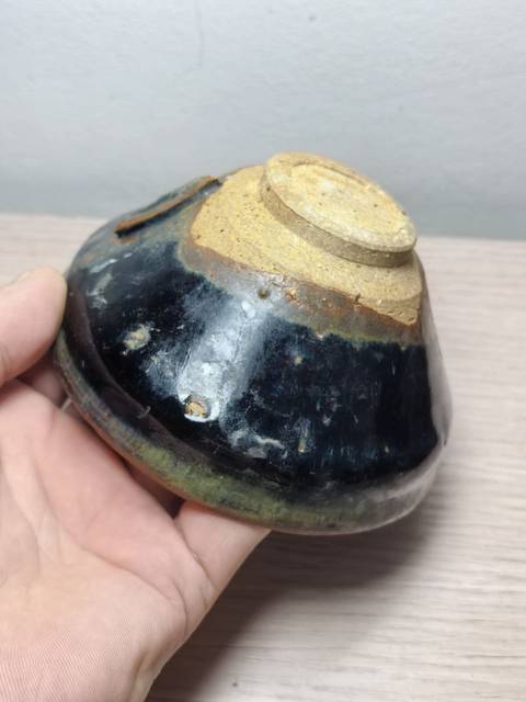 古玩陶瓷南宋建窯烏金釉束口盞拍賣,當(dāng)前價(jià)格260元