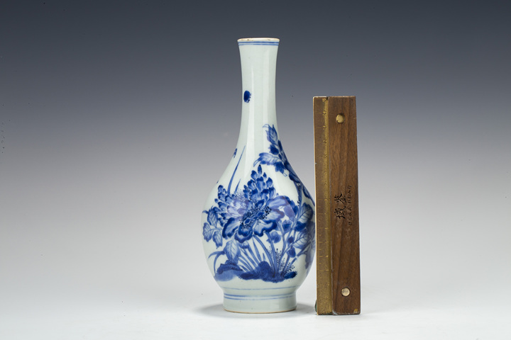 古玩陶瓷明崇禎·青花花鳥紋膽瓶拍賣,當前價格3338元