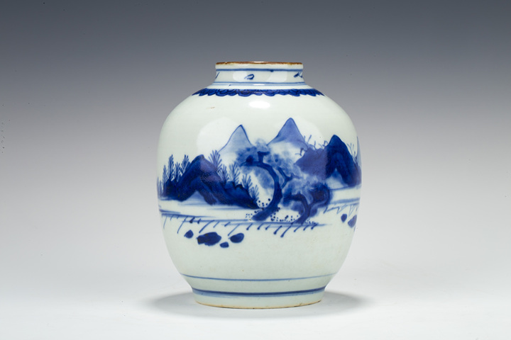 古玩陶瓷明晚·青花山水紋罐拍賣,當(dāng)前價(jià)格918元