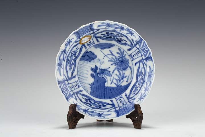 古玩陶瓷清·青花飛黃騰達紋花口碗真品鑒賞圖