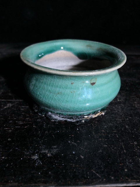 古玩陶瓷綠釉香爐拍賣，當前價格48元