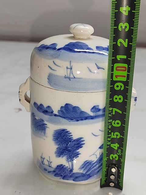 古玩陶瓷青花蓋盅真品鑒賞圖